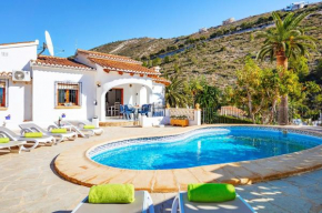Villa Colbryca by Villa Plus